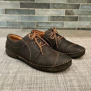 Josef Seibel Fergey 20 Women’s (or men) Leather Oxford In Brown Or Titan Color